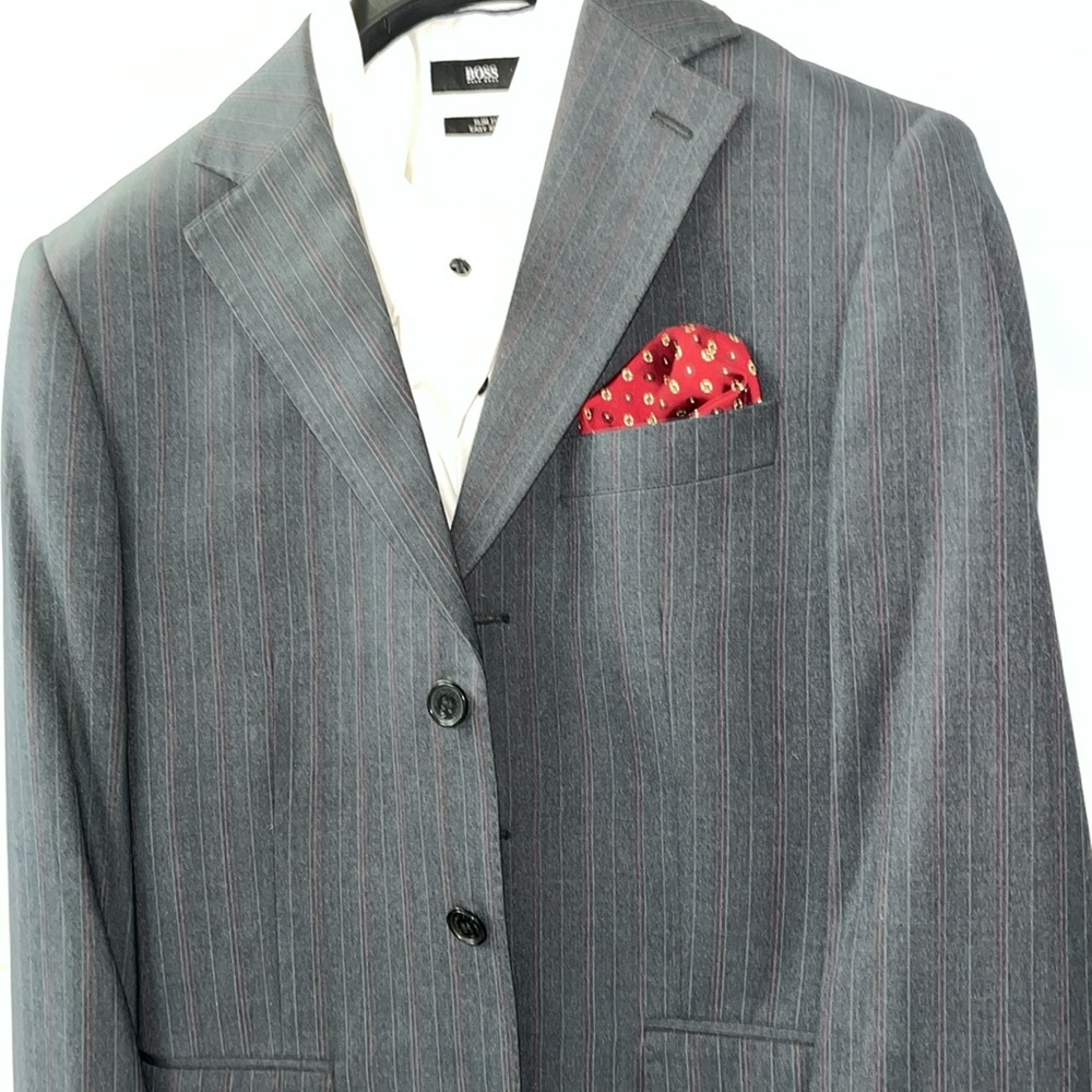 Ermenegildo Zegna Suit, Size 34US. Excellent Condition. 3 Button, Double Vented - Picture 4 of 17